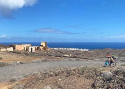 Le 5 più belle strade di Lanzarote | Guatiza case abbandonate