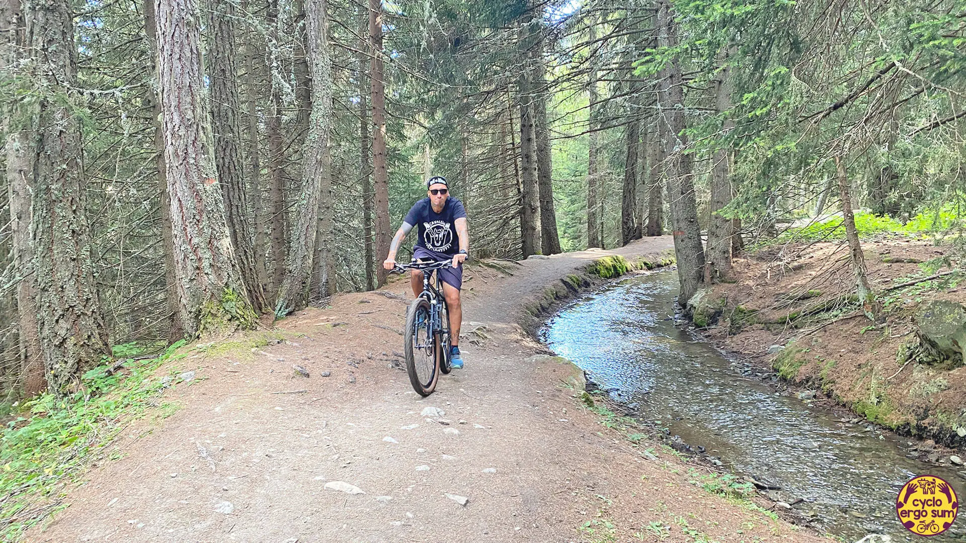 Gravel in Val d'Ayas, il Ru Curtod | Pedalando lungo il Ru Courtod