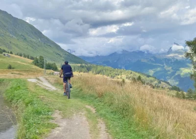 Gravel in Val d'Ayas, il Ru Curtod | Sentiero panoramico del Ru Courtod