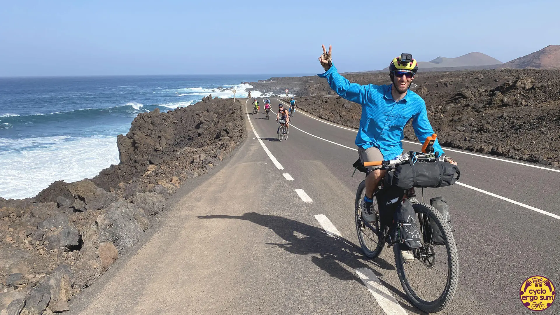 Lanzarote Gravel Crossing | Strada lungo mare