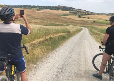 Gravel in Val d'Orcia | Strade epiche