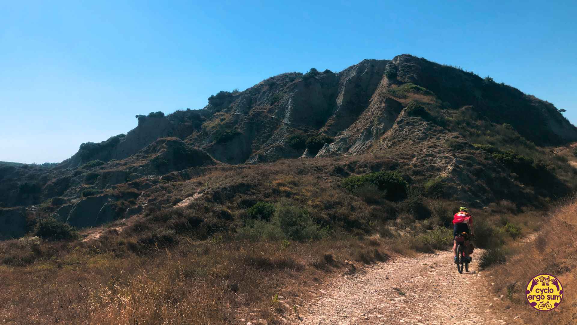 Albania in bici | Sterrata con 40 gradi